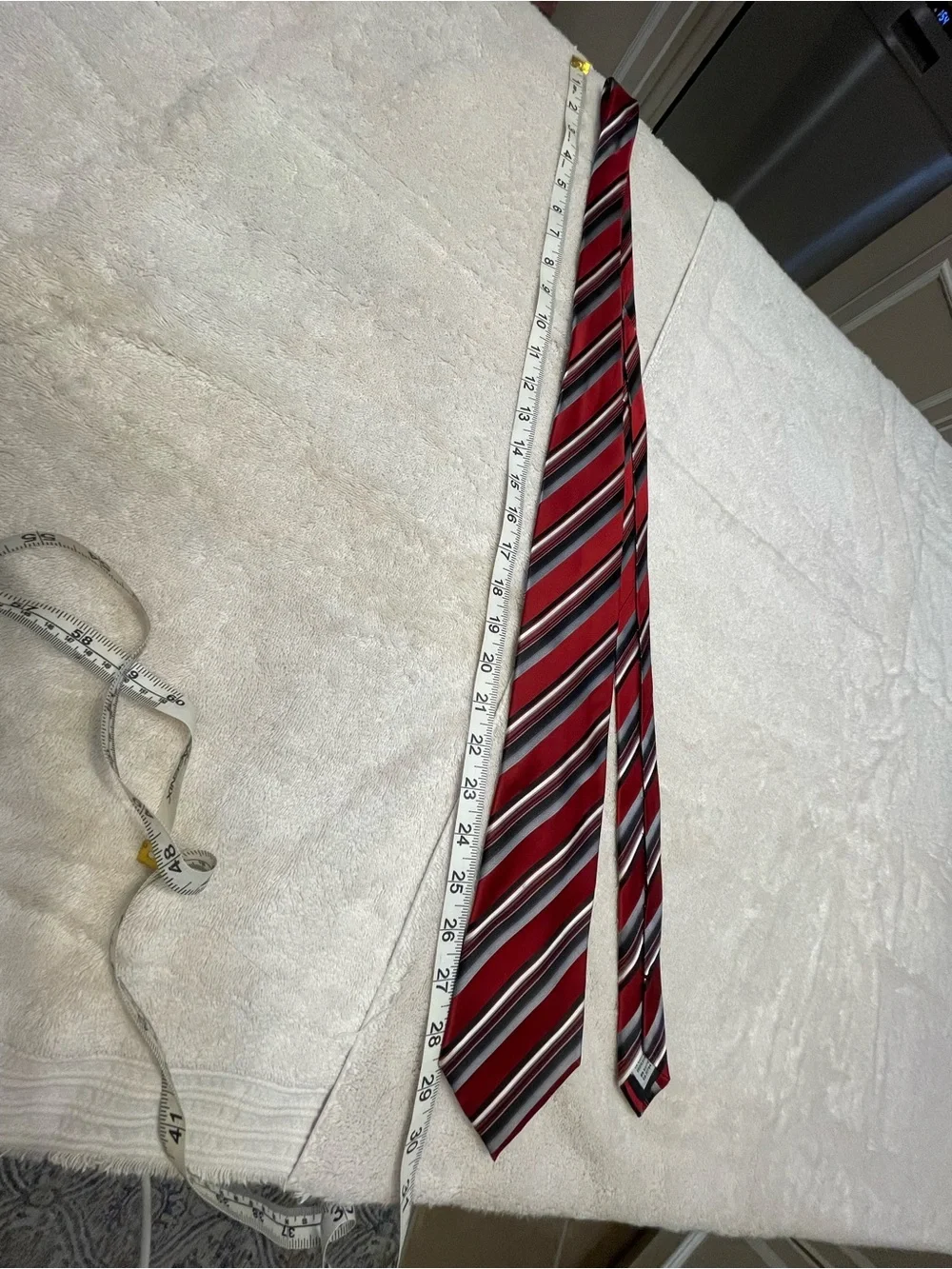 Geoffrey Beene bold red